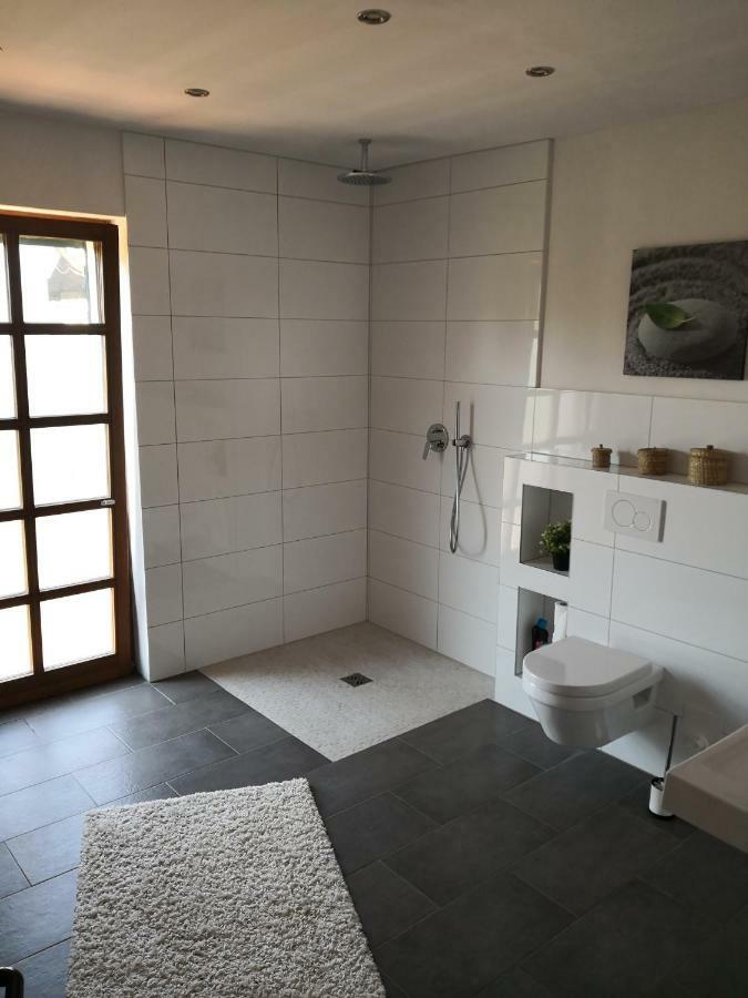 Apartment Ferienwohnung Emmerthal Auch Fuer Monteure Fewo Luaran gambar